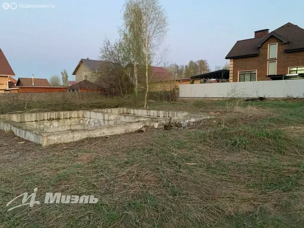 Участок в Московская область, городской округ Люберцы, деревня ... - Фото 1