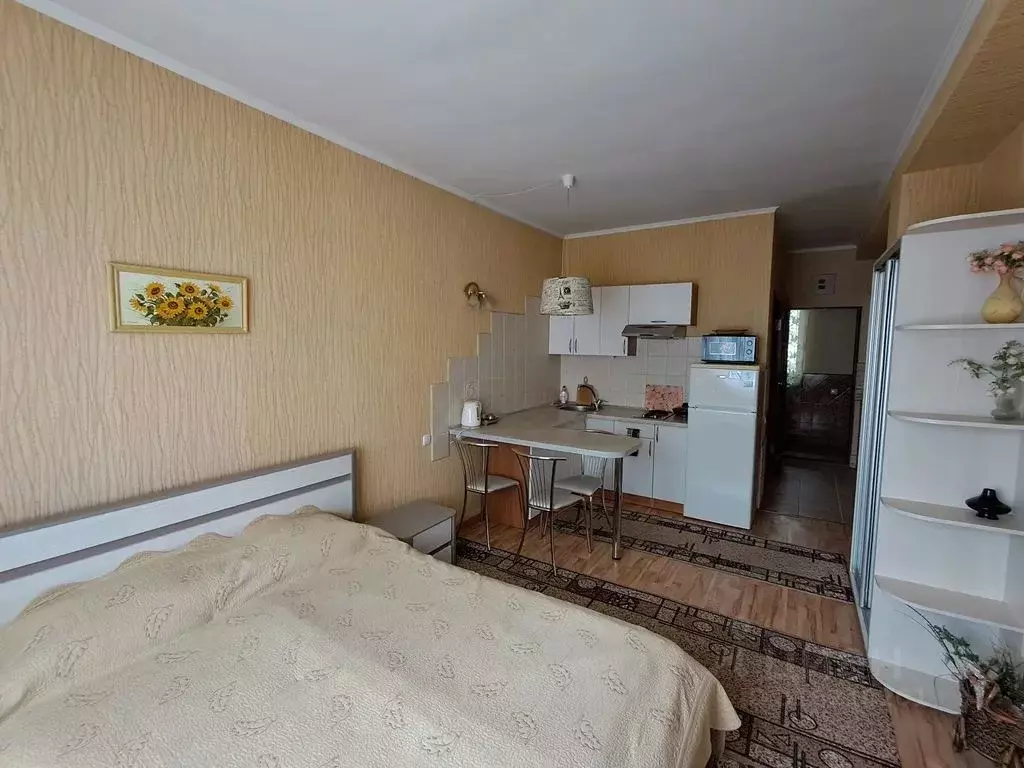 Студия Крым, Ялта ул. Садовая, 44 (25.0 м) - Фото 1