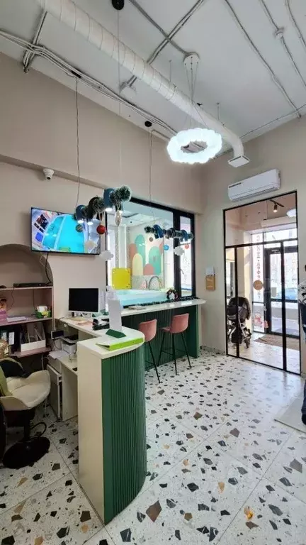 Помещение свободного назначения в Москва Мосфильмовская ул., 98к1 (240 ... - Фото 1