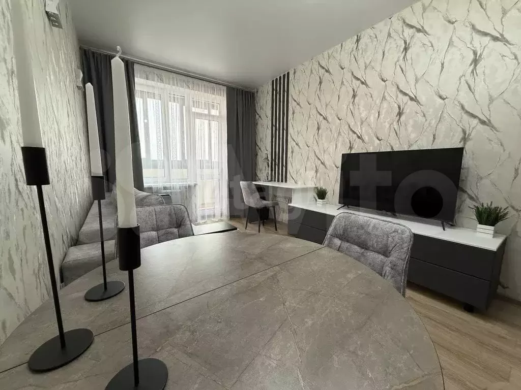 1-к. квартира, 40 м, 14/27 эт. - Фото 1