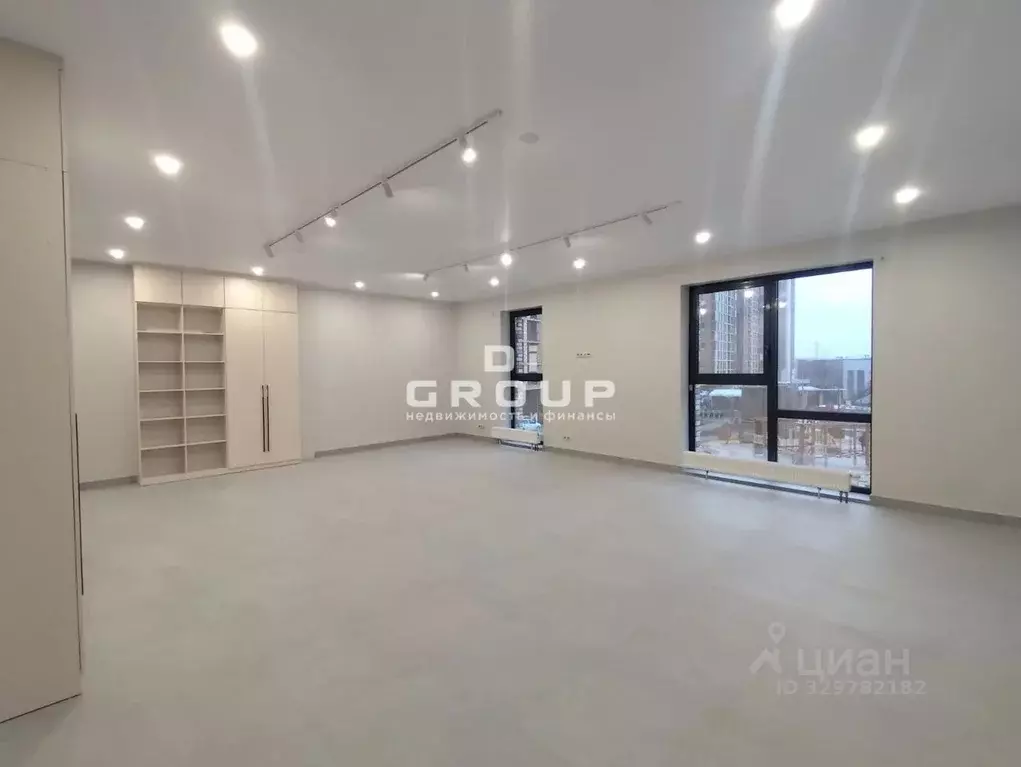 Помещение свободного назначения в Татарстан, Казань Бухарская ул., ... - Фото 1