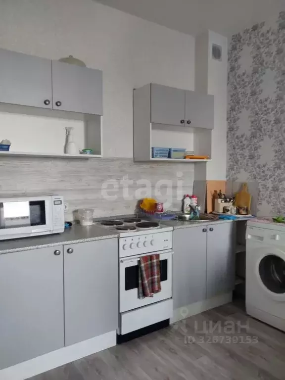 Студия Ханты-Мансийский АО, Сургут ул. Замятинская, 3/1 (28.0 м) - Фото 1