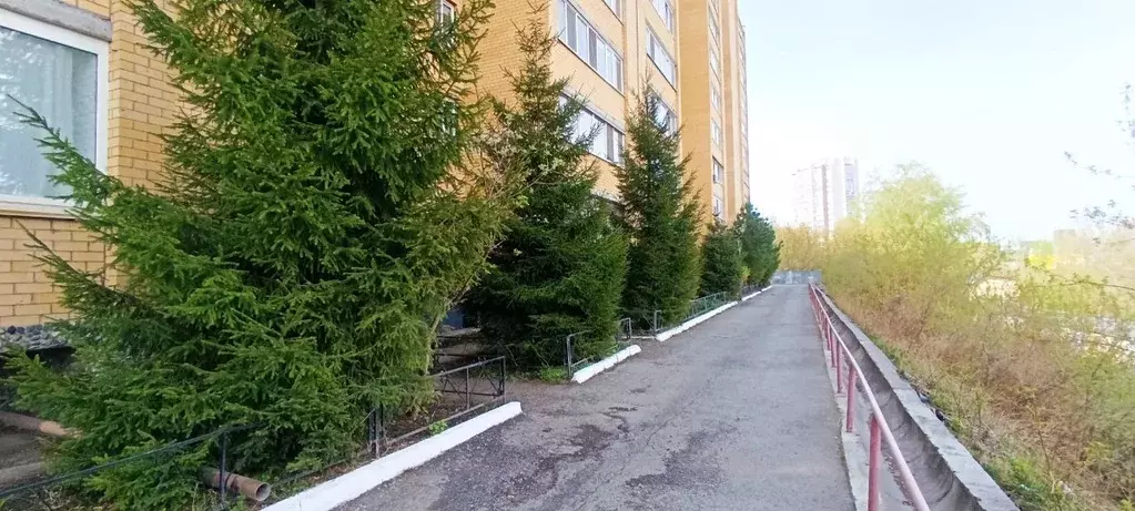 Помещение свободного назначения в Тюменская область, Тюмень ул. ... - Фото 1