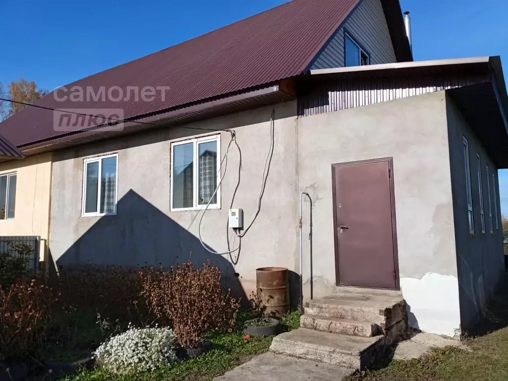 Таунхаус в Башкортостан, с. Чишмы ул. 50 лет Победы, 1 (69 м) - Фото 1