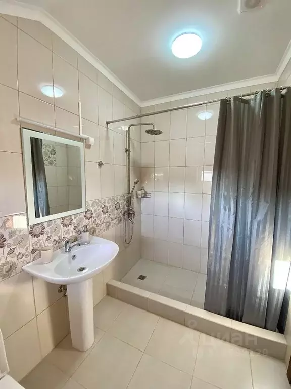 Комната Саратовская область, Саратов ул. Имени В.Г. Рахова, 212 (25.0 ... - Фото 1