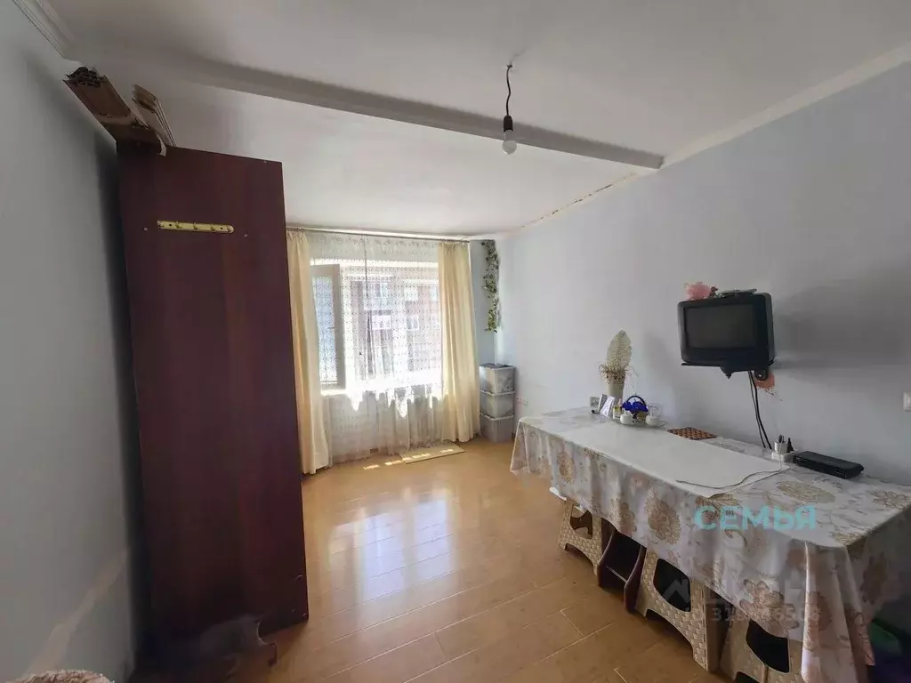 1-к кв. Северная Осетия, Владикавказ ул. Бзарова, 27/2 (30.0 м) - Фото 1