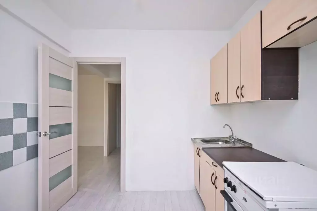 2-к кв. Красноярский край, Красноярск Волгоградская ул., 15а (46.5 м) - Фото 2