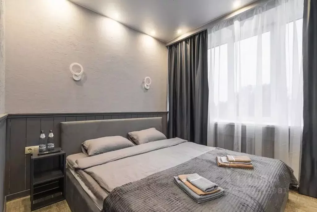 Комната Санкт-Петербург Петергофское ш., 27 - Фото 1