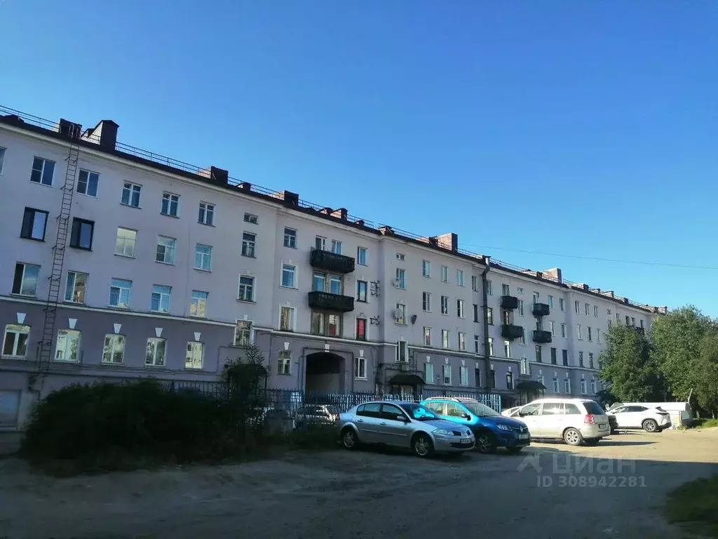 2-к кв. Мурманская область, Мурманск просп. Ленина, 85 (51.0 м) - Фото 0