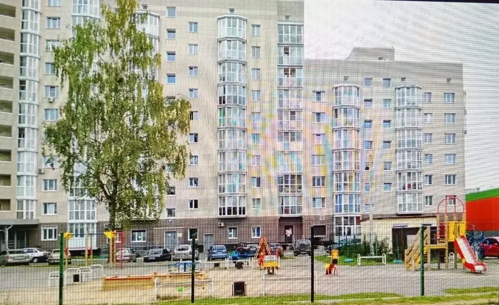 2-к кв. Вологодская область, Череповец ул. Наседкина, 19 (70.2 м) - Фото 0