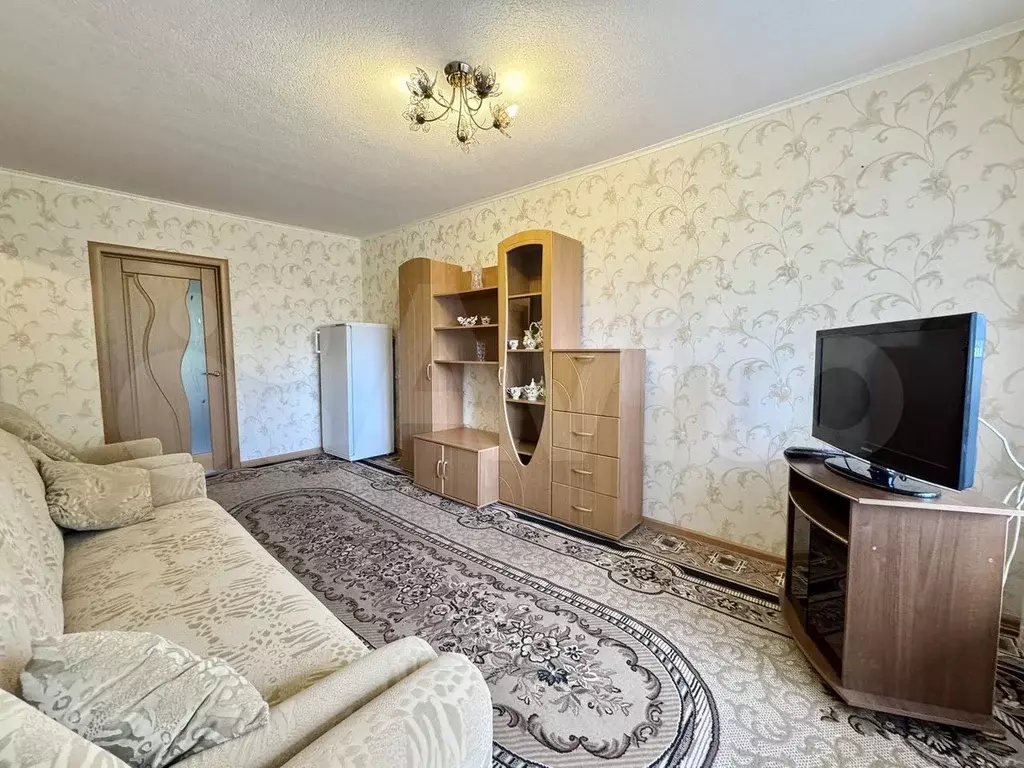 3-к. квартира, 58,5 м, 3/9 эт. - Фото 0