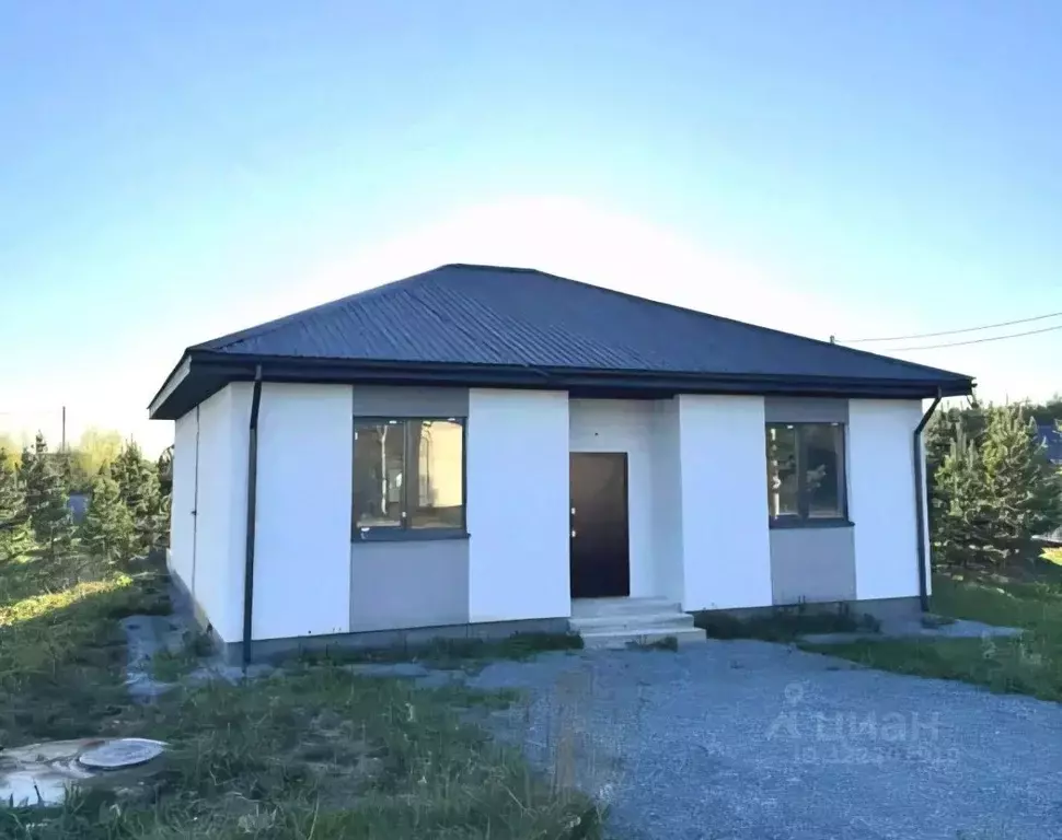 Дом в Свердловская область, Белоярский муниципальный округ, пос. ... - Фото 0