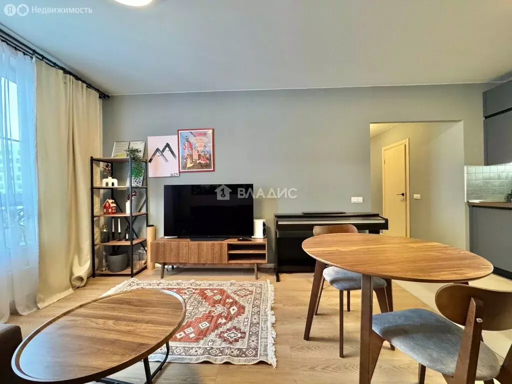 2-комнатная квартира: Красногорск, Видная улица, 3 (56 м) - Фото 2