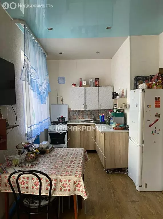 2-комнатная квартира: Кунгур, улица Хлебниковых, 10 (49.7 м) - Фото 1