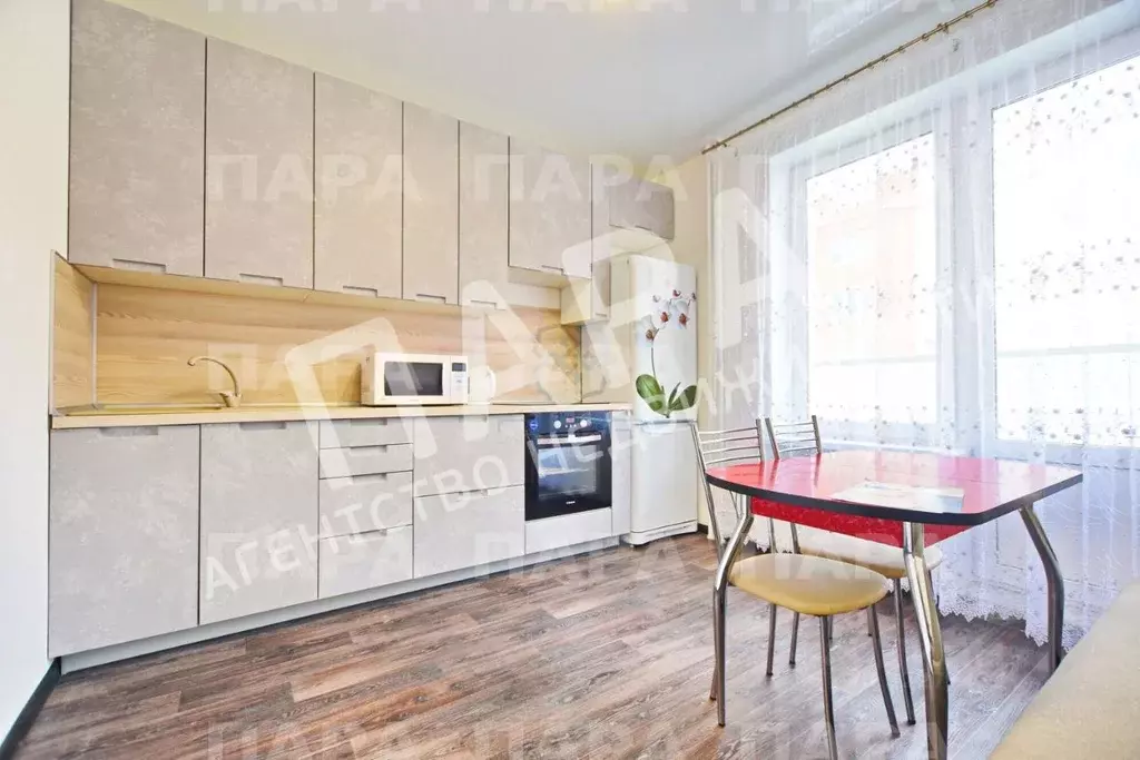 1-к кв. Самарская область, Самара ул. Лейтенанта Шмидта, 10 (45.0 м) - Фото 1