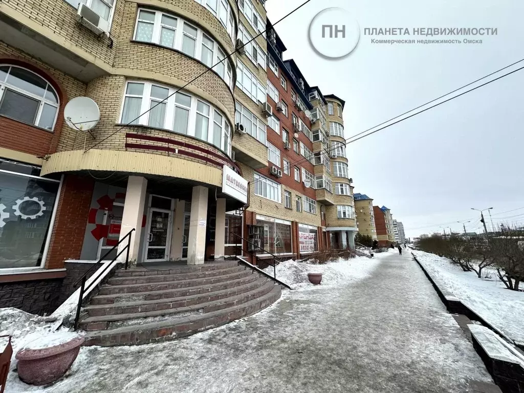 Торговая площадь в Омская область, Омск ул. 10 лет Октября, 43 (380 м) - Фото 1