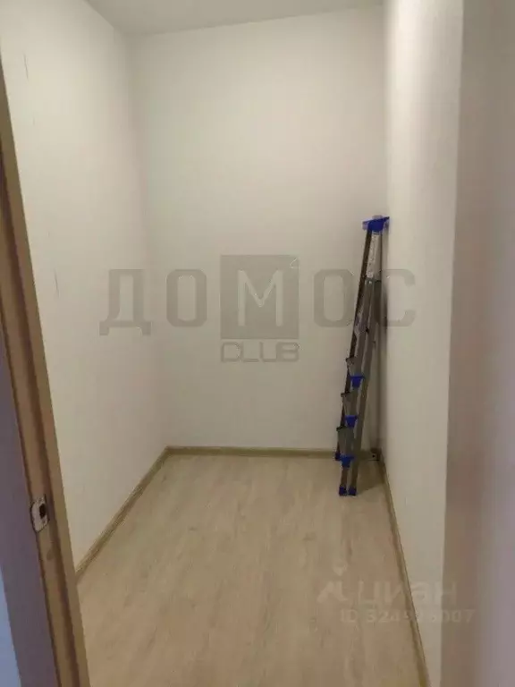 1-к кв. Свердловская область, Екатеринбург ул. Расточная, 31А (53.6 м) - Фото 2