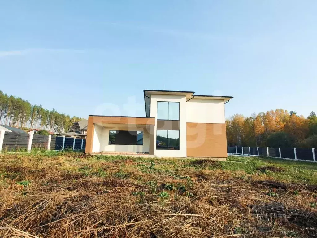 Дом в Свердловская область, Екатеринбург Светлая Речка дп, 10 (310 м) - Фото 1