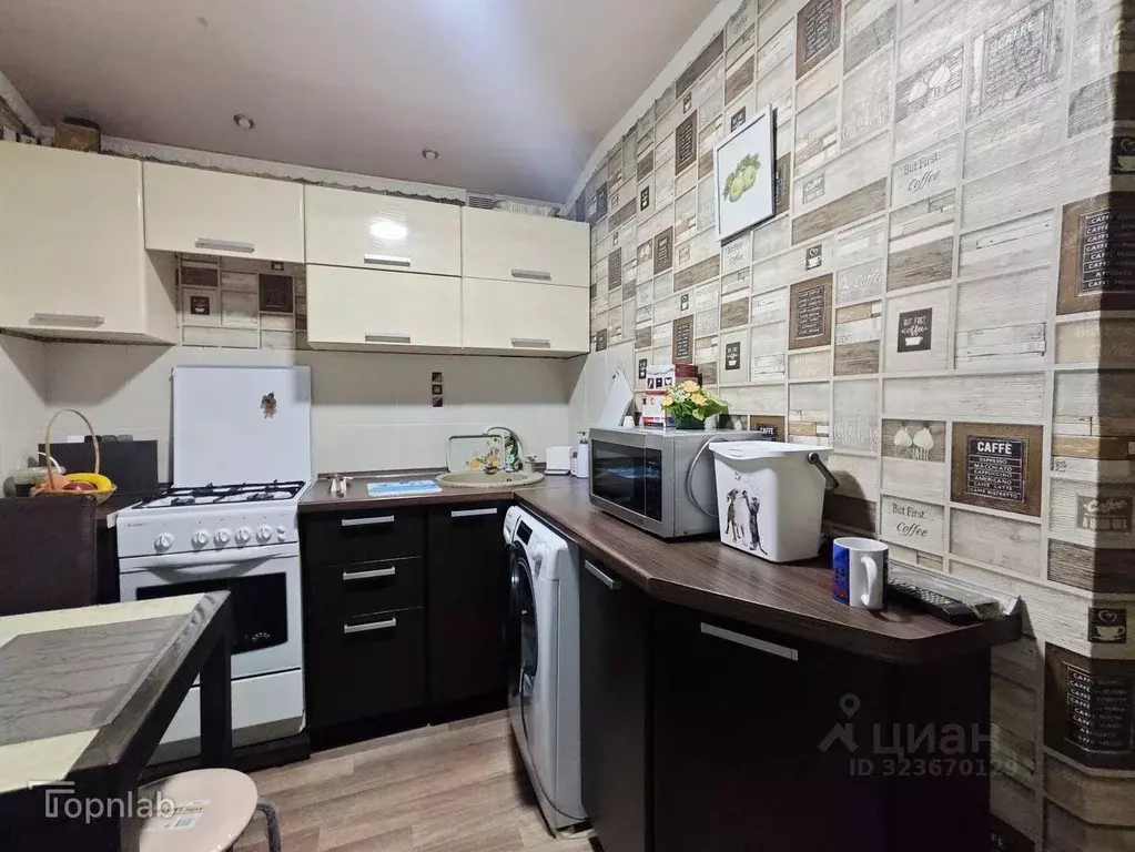 2-к кв. Пензенская область, Пенза просп. Победы, 128 (43.2 м) - Фото 1