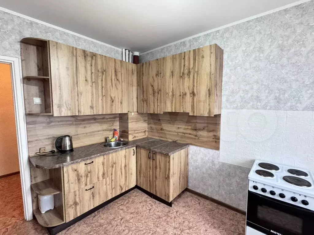 1-к. квартира, 40 м, 7/15 эт. - Фото 0