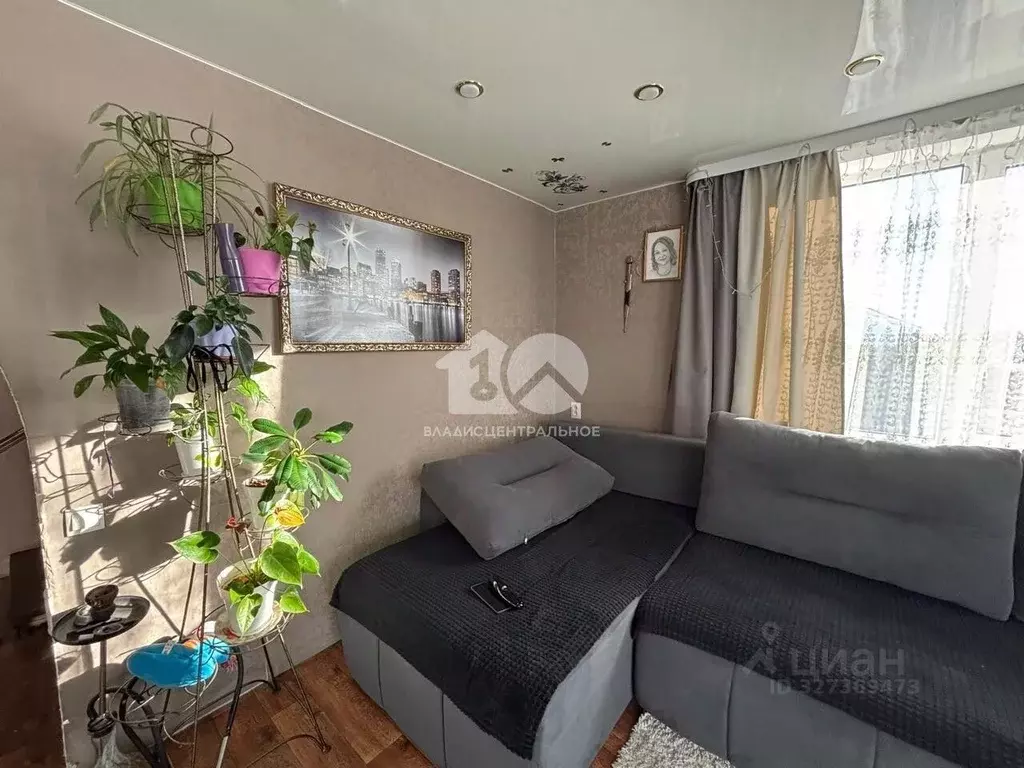 Дом в Новосибирская область, Искитим Алтайская ул., 51 (183 м) - Фото 1