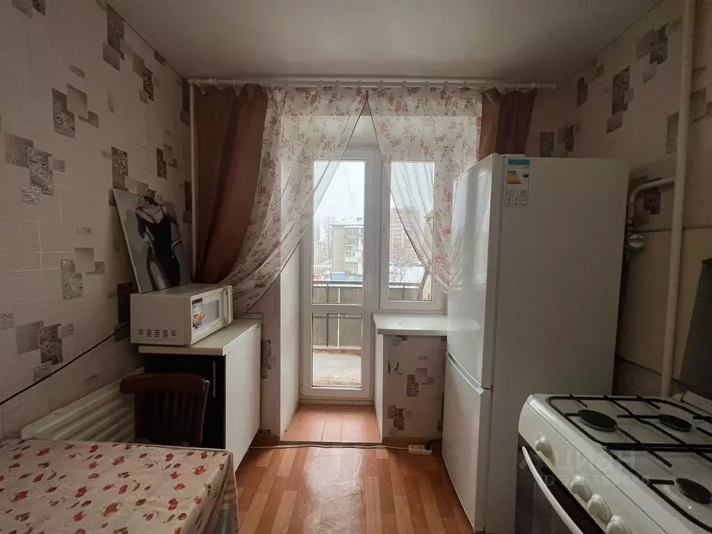 3-к кв. Башкортостан, Уфа Комсомольская ул., 27 (70.8 м) - Фото 2