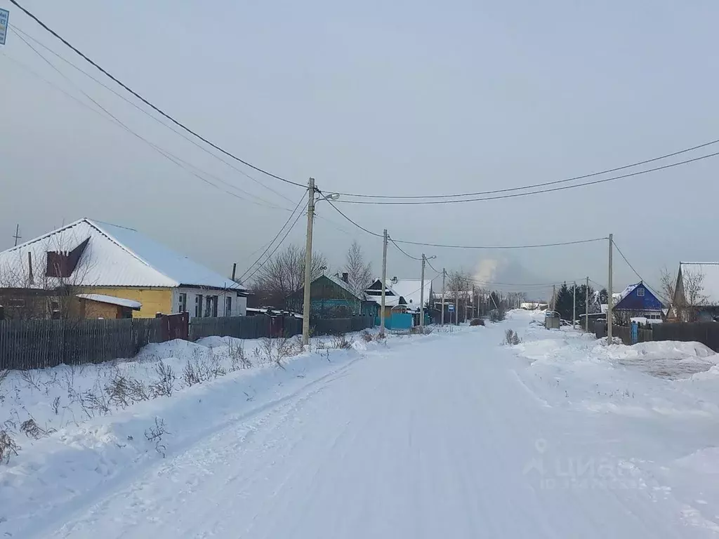 Участок в Иркутская область, Ангарский городской округ, пос. Мегет ул. ... - Фото 1