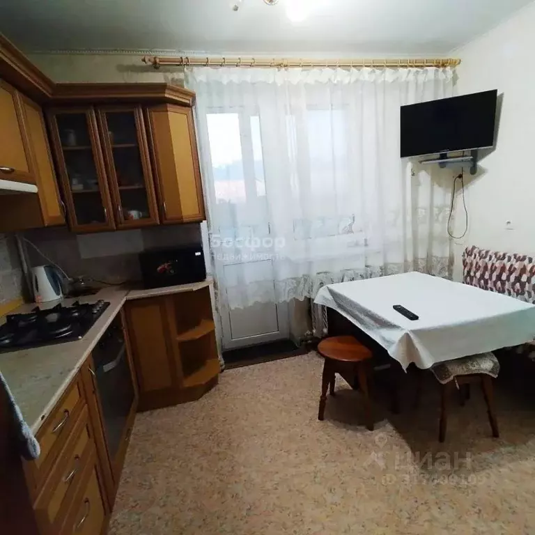 2-к кв. Крым, Феодосия ул. Гарнаева, 104 (53.7 м) - Фото 1