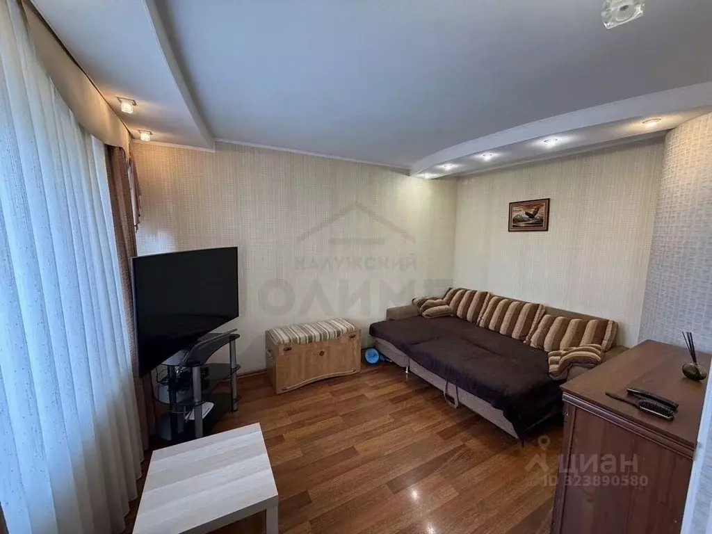 2-к кв. Калужская область, Калуга Тарутинская ул., 171к1 (50.6 м) - Фото 2