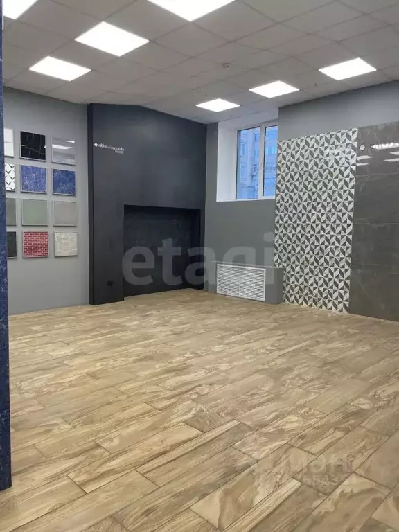 Помещение свободного назначения в Пермский край, Пермь ул. Ленина, 10 ... - Фото 1