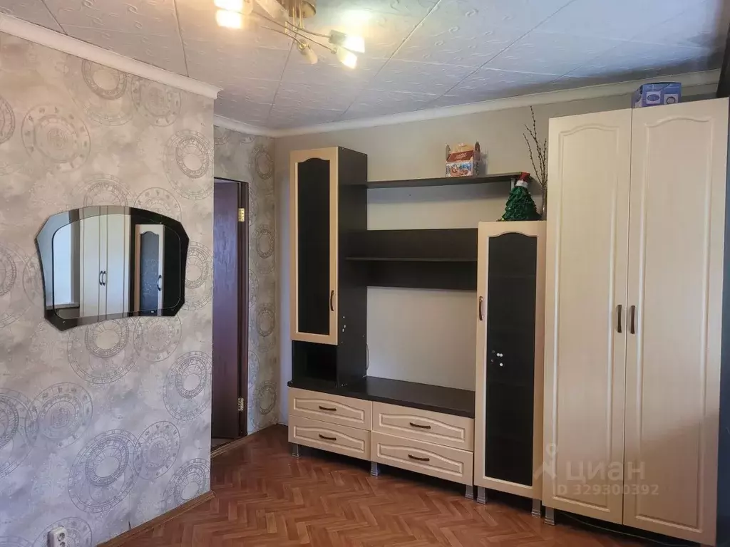 2-к кв. Тюменская область, Тюмень Одесская ул., 20 (30.0 м) - Фото 1
