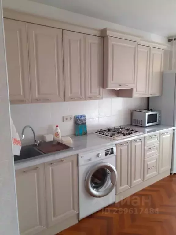 1-к кв. Дагестан, Каспийск ул. Зейнудина Батманова, 16 (50.0 м) - Фото 2