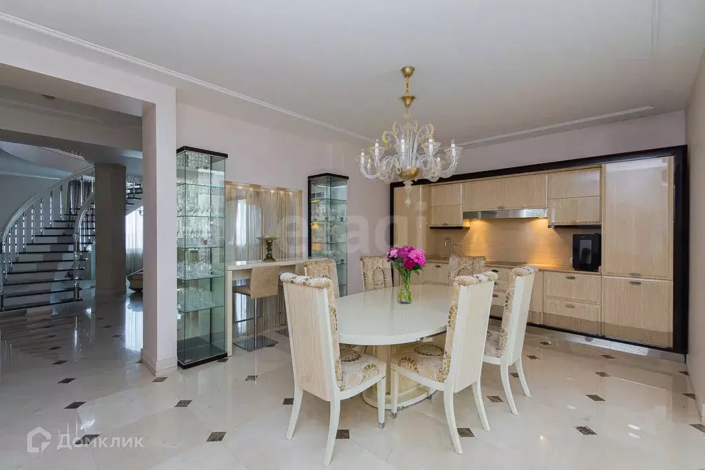 Продаётся 6-к квартира, 318 м - Фото 0