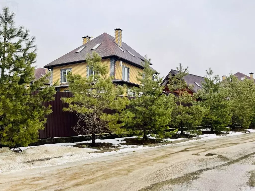 Дом в Московская область, Истра муниципальный округ, д. Духанино ул. ... - Фото 1