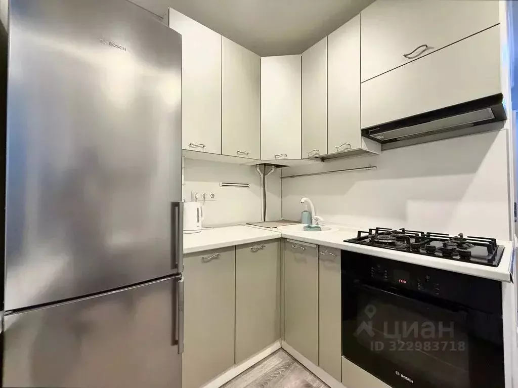 1-к кв. Татарстан, Казань ул. Аделя Кутуя, 3 (36.0 м) - Фото 2