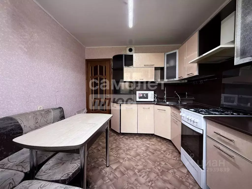 3-к кв. Татарстан, Набережные Челны пос. ЗЯБ, ул. Железнодорожников, ... - Фото 1