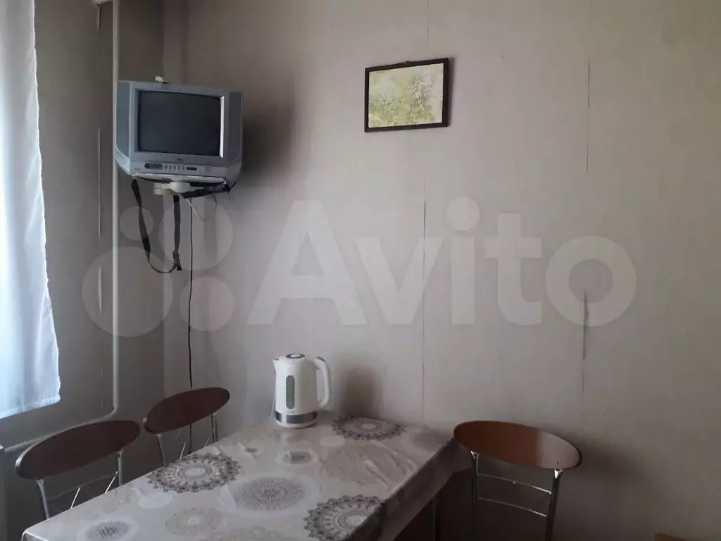 Комната 12 м в 3-к., 1/9 эт. - Фото 1