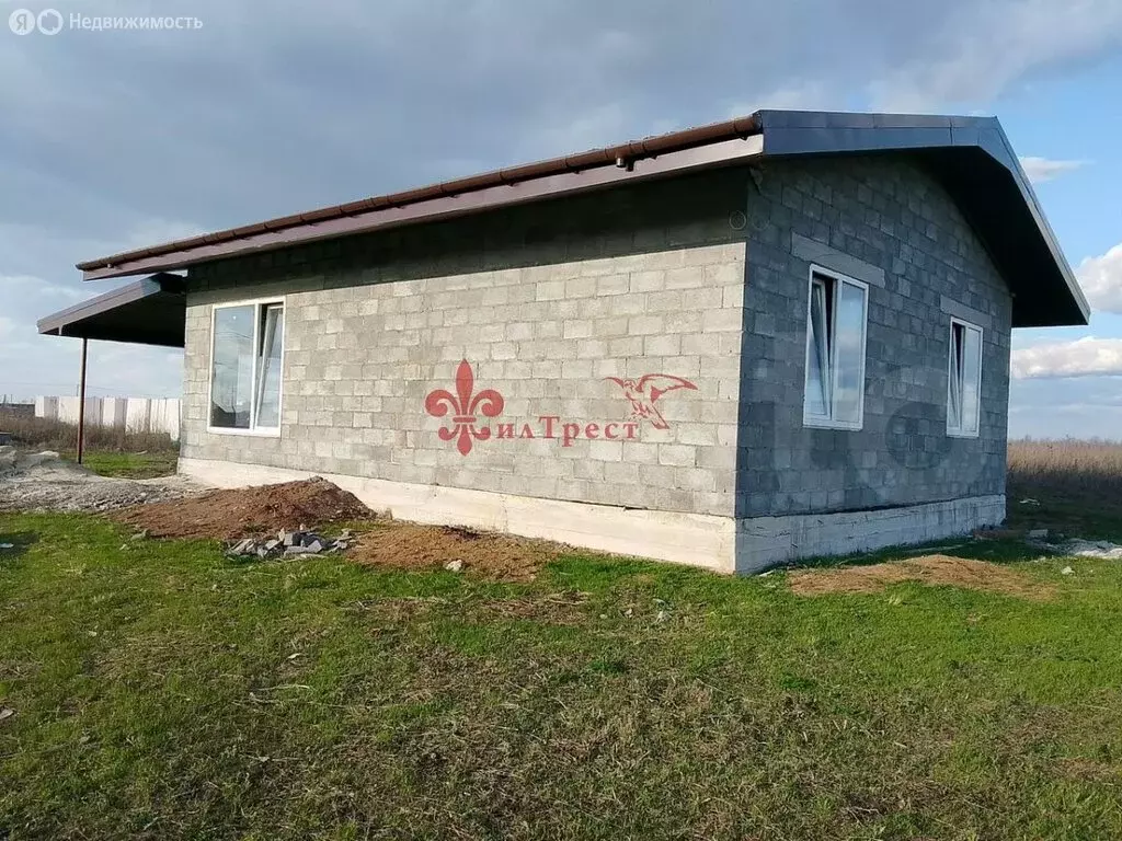 Дом в село Стрелецкое, Ромашковая улица (79.4 м) - Фото 1