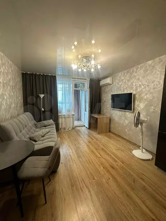 2-к. квартира, 45 м, 12/16 эт. - Фото 1