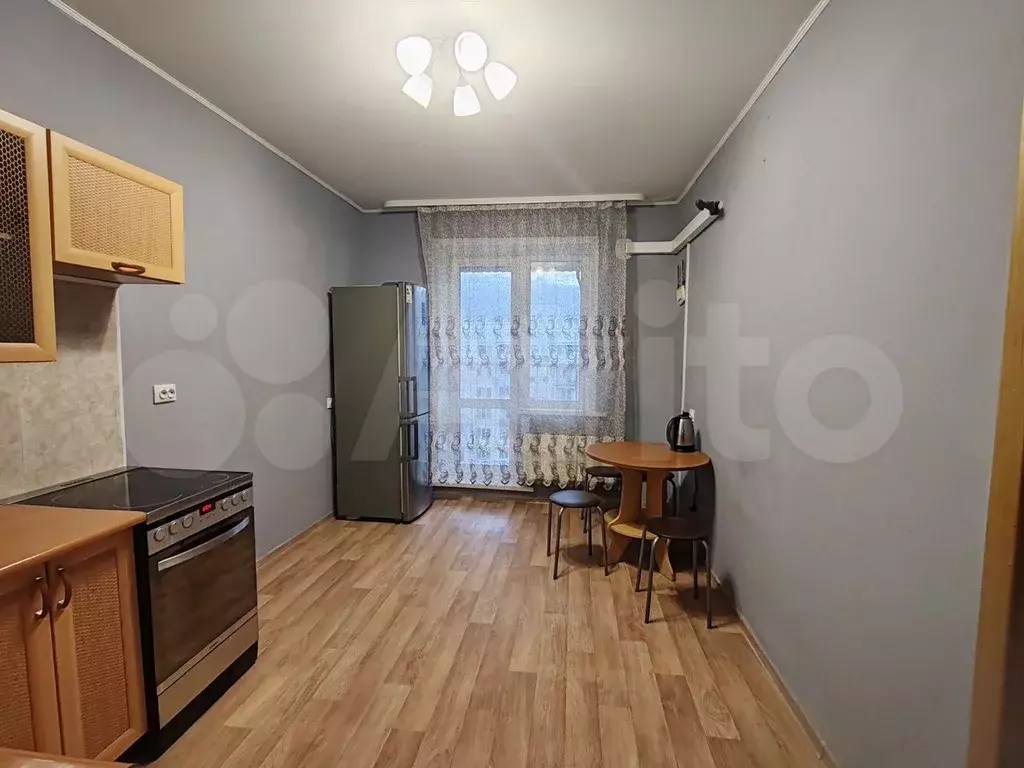1-к. квартира, 43 м, 10/10 эт. - Фото 1