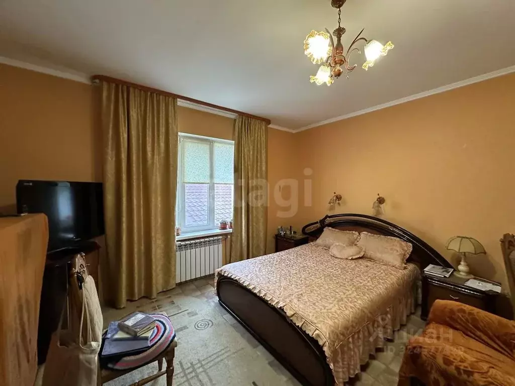 Дом в Севастополь ул. Нефедова, 41 (180 м) - Фото 1