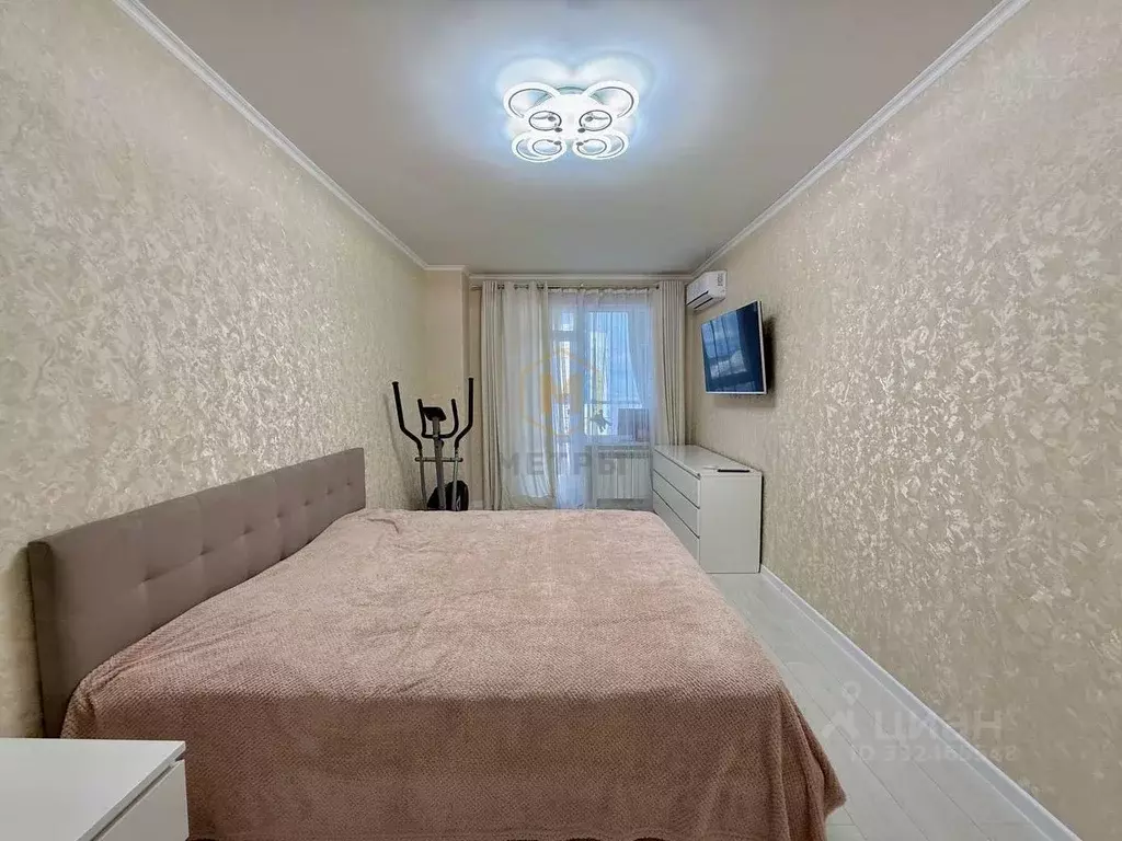 2-к кв. Белгородская область, Белгород ул. Есенина, 15 (58.9 м) - Фото 1