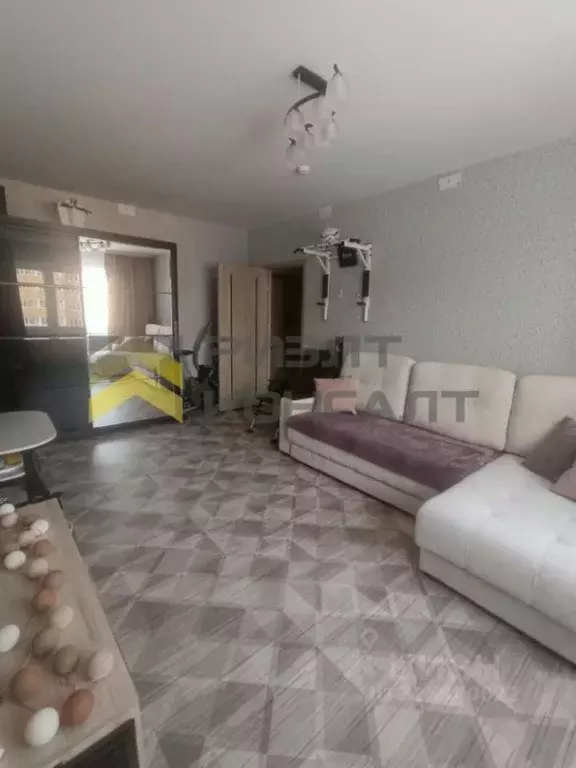 1-к кв. Омская область, Омск проезд 1-й Амурский, 5к4 (36.9 м) - Фото 2