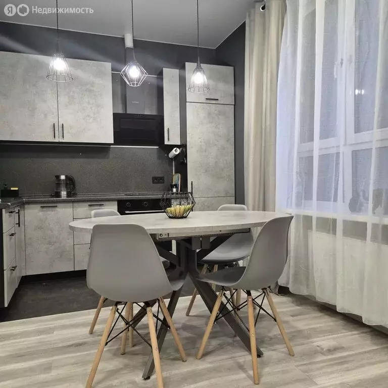 4-комнатная квартира: Кемерово, улица Веры Волошиной, 40 (84 м) - Фото 1