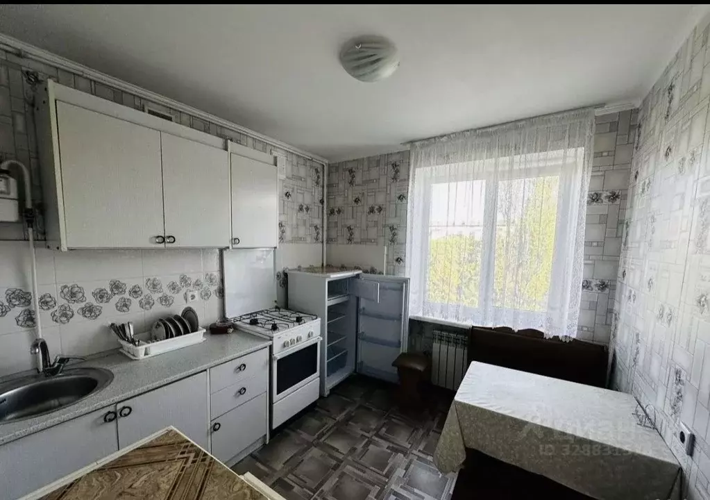 2-к кв. Крым, Симферополь ул. 1-й Конной армии, 88 (50.0 м) - Фото 2