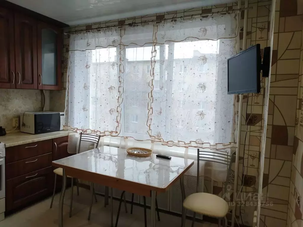 3-к кв. Калужская область, Калуга Тульская ул., 119 (69.0 м) - Фото 1