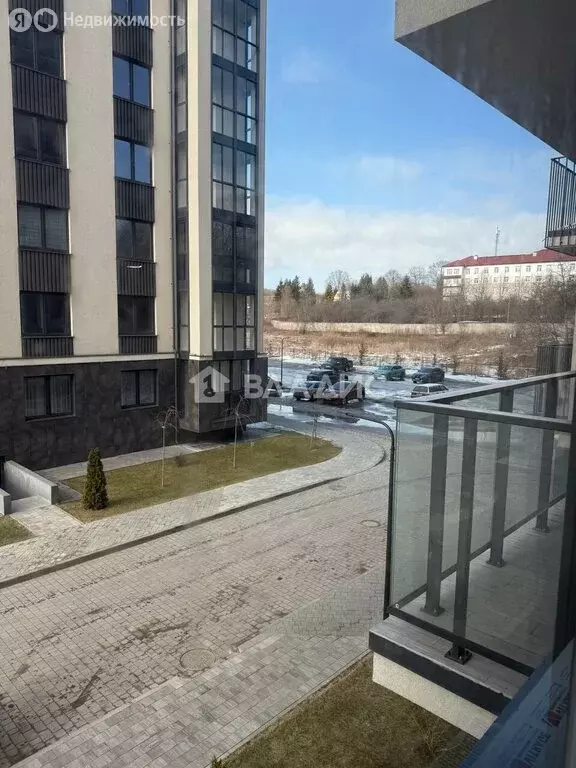 2-комнатная квартира: Калининград, улица Дубовая Аллея, 3Ак1 (79.6 м) - Фото 2