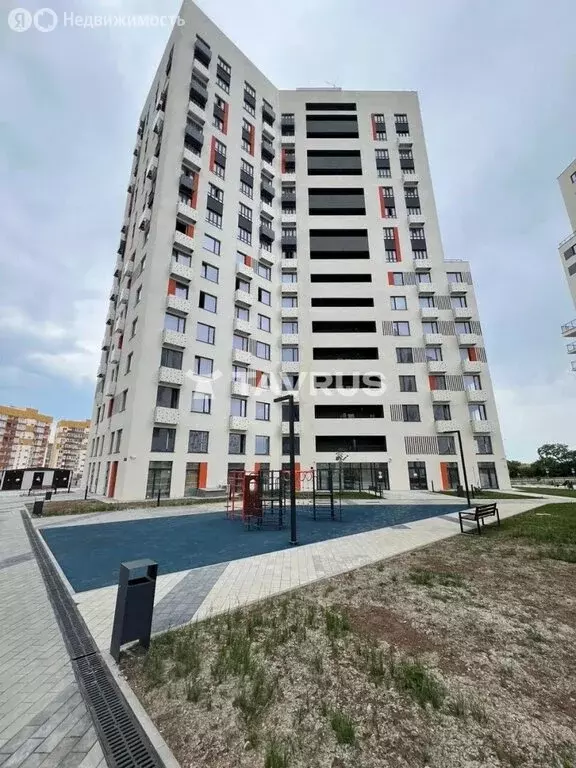 Квартира-студия: Симферополь, проспект Александра Суворова, 21 (28 м) - Фото 1