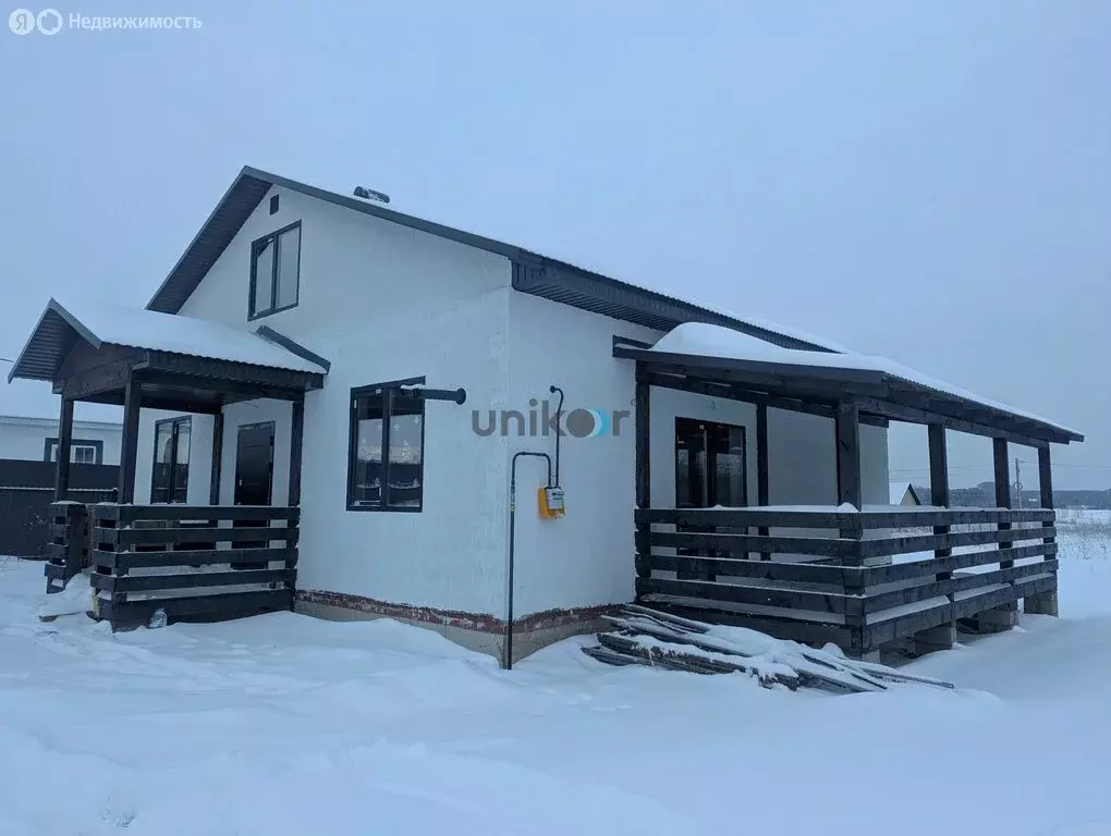 Дом в село Иглино, улица Васнецова, 59 (100 м) - Фото 2