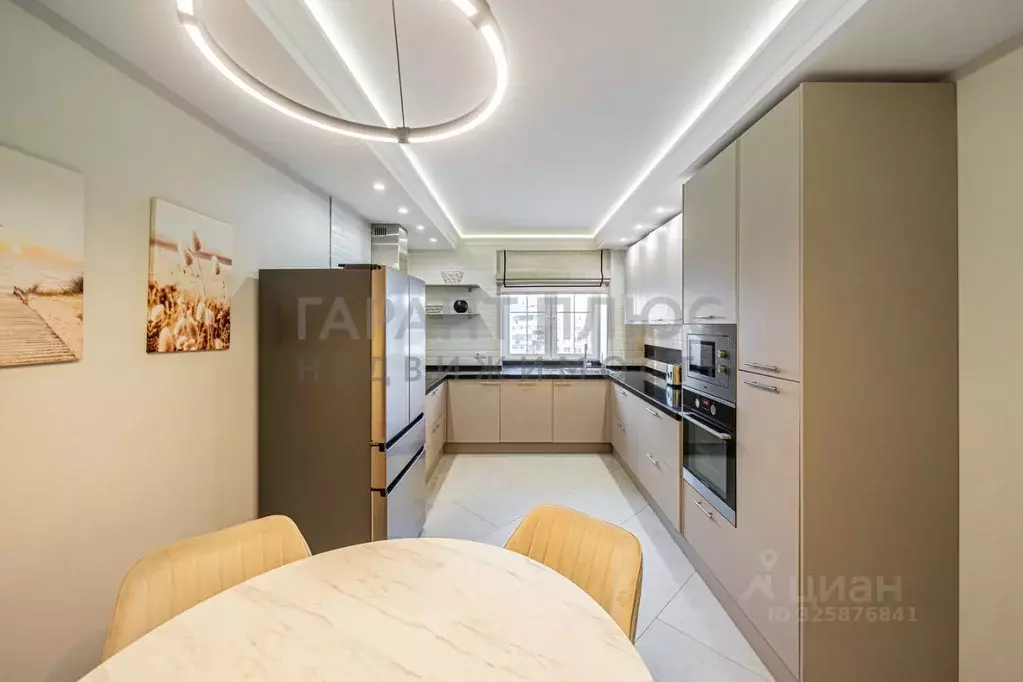 3-к кв. Липецкая область, Липецк Нижняя Логовая ул., 6 (107.5 м) - Фото 1